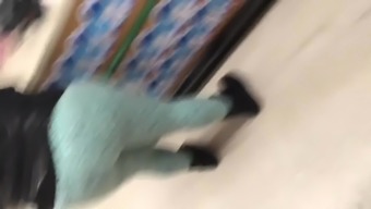 Ebony Mom Fat Ass Booty In Store