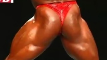 Bodybuilder Twerk
