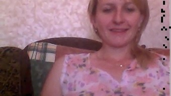 Ukrainian 24 Uears Old Is Hot On Chatroulette  Isn'T She?