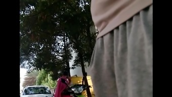 Bluge Flash To Indian Women Part 2
