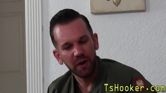 Cute Shemale Sucking Dick