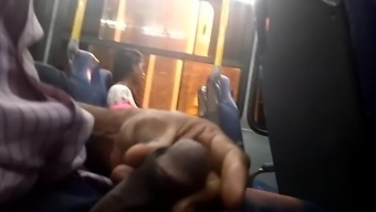 Gozando Pra Novinha No Onibus
