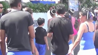 Culitos En Desfile Deportivo De Mi Rancho