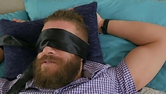 Blindfolded Man Gets His Dick Pleasured By September Reign & Paisley Porter