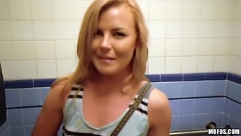 Nicole Clitman Is Picked Up And Fucked In Public By One Stranger Guy