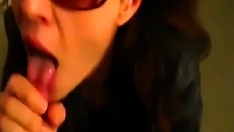 Oral Sex On Public Place Amateu Girl