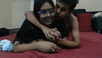 Boyfriend Makes Girlfriend Horny And Then Leaves