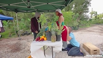 Syrian Girl Is Fucked And Jizzed In Public In Front Of Other People