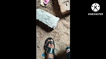 Telugu Lovers Outdoor Fucking 