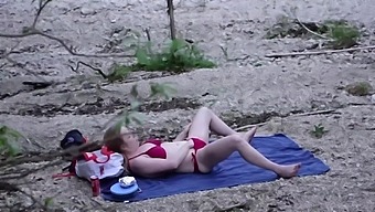 I Spied As An Mysterious Beauty Enjoyed Herself Self-Pleasure Outdoors.