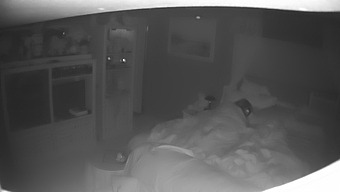 An Rookie Wife Discovered Self-Pleasuring Masked Cam Night Vision.