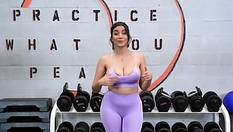 Roxie Sinner With Raw Breasts Moans While Being Plowed In The Gym.