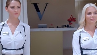 Blacked Scarlett And Honour Get Naughty Poolside Service
