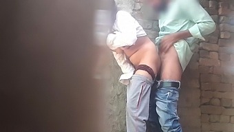 Big Natural Tits Desi Teen In Outdoor Sex With Indian Amateur