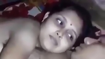X Videos With An 18-Year-Old Arab Beauty